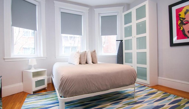 A Stylish Stay w/a Queen Bed, Heated Floors. #34