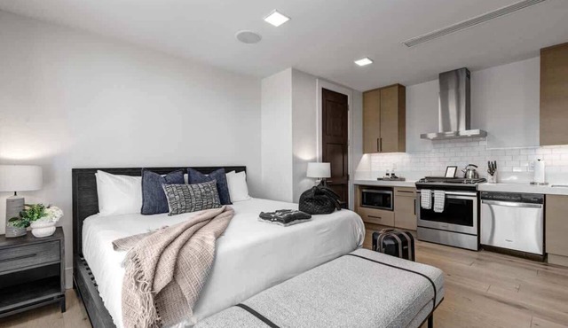 Abode at The Nook, ski-in/ski-out, gym, Deer Valley