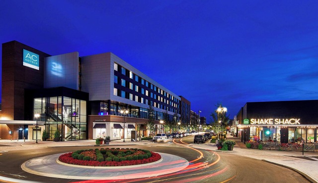 AC Hotel by Marriott Cleveland Beachwood