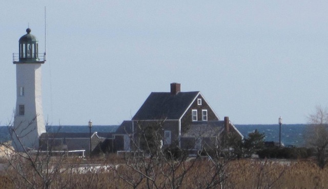 Across from Ocean. Small pets welcome