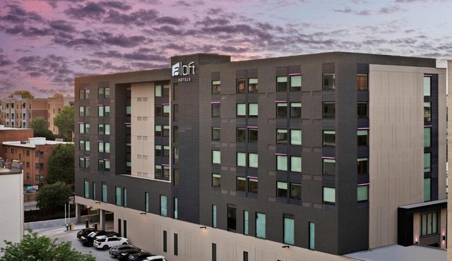 Aloft by Marriott Kansas City Country Club Plaza