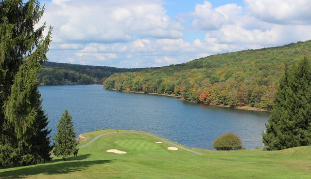 Alpine Lake Resort