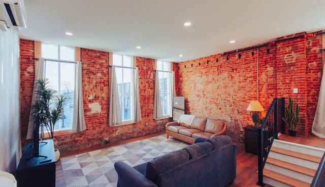 American Hall Kaufman Suite