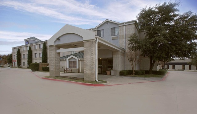 Americas Best Value Inn Addison Dallas
