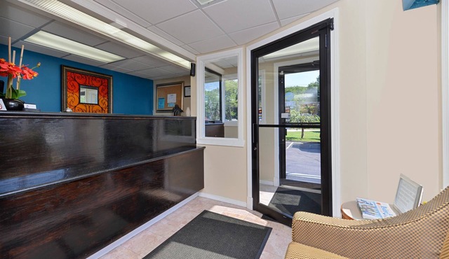 Americas Best Value Inn New London Mystic
