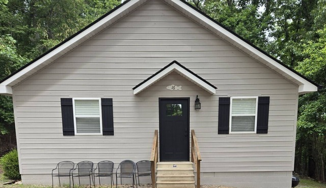Anchor's Pointe Lodge at Fish & Fiddle Family Resort & Extended Stay