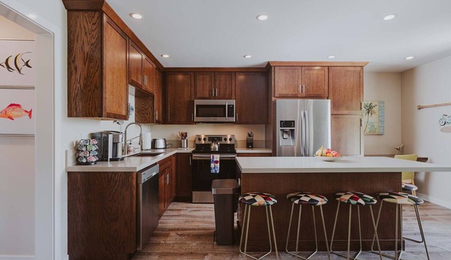 Apt 11: Playful 2-bed 2-bath, Steps from the beach