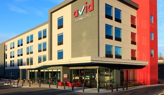 avid hotel Tulsa South - Medical District by IHG