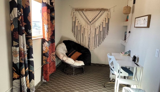 Awesome 1-bedroom apartment with AC in charming Page