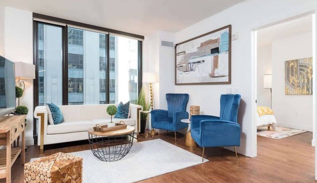Back-Bay Upscale Central Condo Bos Common Downtown