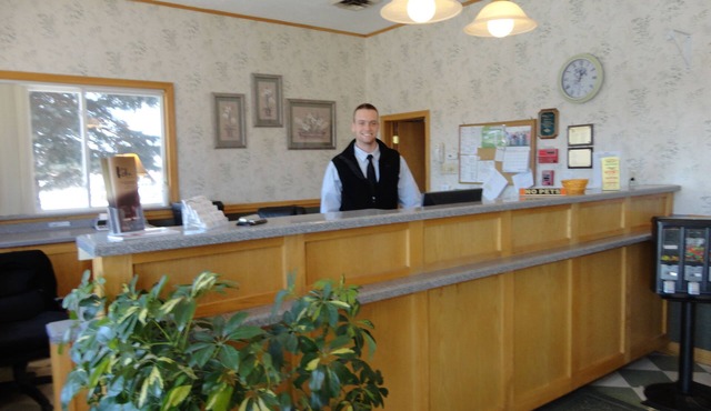 Bangor Inn & Suites