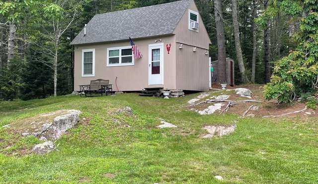 Barters Island Cottage on the Rock