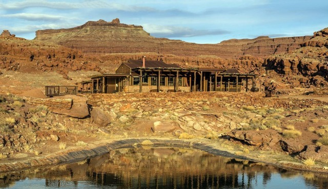 Base Camp Adventure Lodge