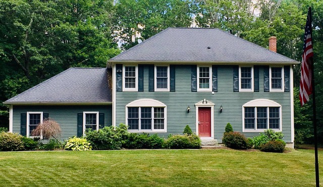 Beautiful Colonial Home in a Peaceful Setting Bordering Natchaug State Forest