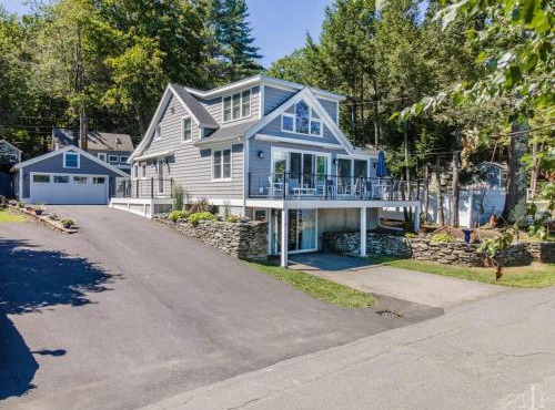 Beautiful Home 30 Feet from the Sand at Spofford Lake!