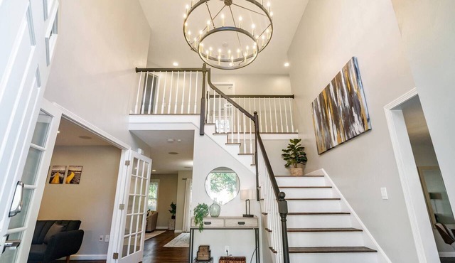 Beautiful home next train station close to boston