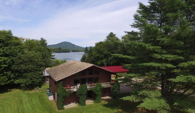 Beautiful lakefront home, 20 acre private lot. Close to Stowe and Jay Peak