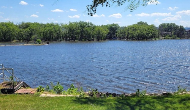 Beautiful Riverfront Home near Celebrations. Excellent eagle viewing!