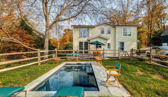 BEST Town Roxbury, Restaurants! PoshPadsCT 1.5 Hrs NYC,Heated Pool,Bikes,GasBBQ