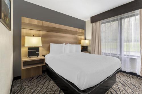 Best Western Braddock Inn