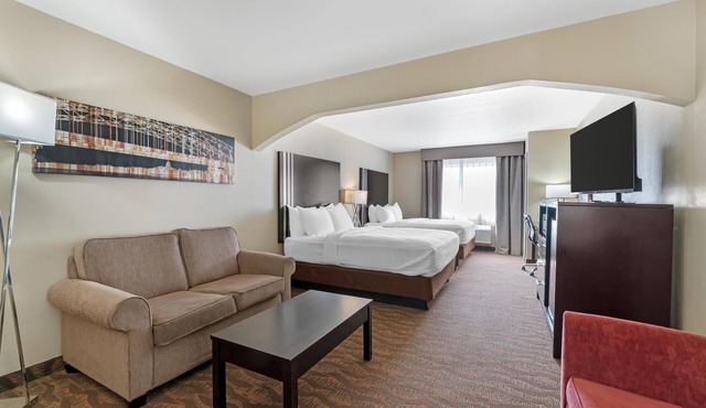 Best Western Plus Capital Inn