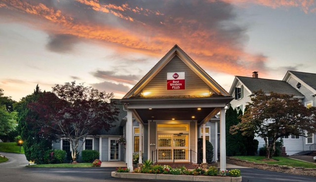 Best Western Plus Cold Spring