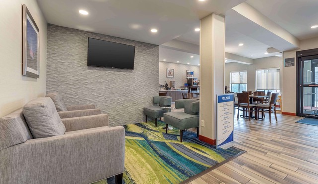 Best Western St. Clairsville Inn & Suites