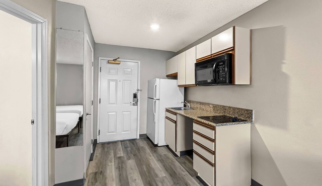 Birch Hill Suites Columbia