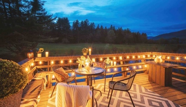 Birch Hollow Cottage: a riverside Vermont retreat