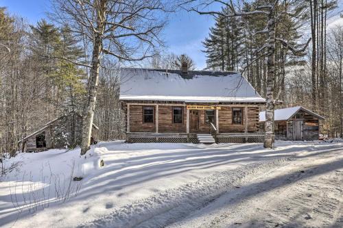Black Bear Lodge: A Rural White Mtns Retreat