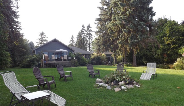 Blue Spruce Lakefront Retreat - Recharge, renew, reset. Book now for Summer 2027