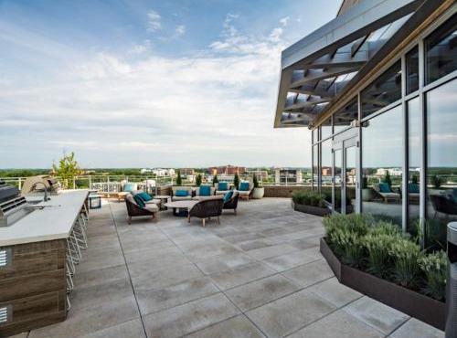 Bluebird Suites Near Chevy Chase