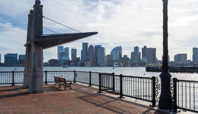 Boston Skyline Stay | 1BR + City Views