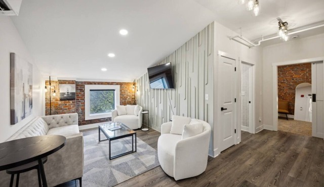 Boutique Hotel | The Thomas Edison Suite