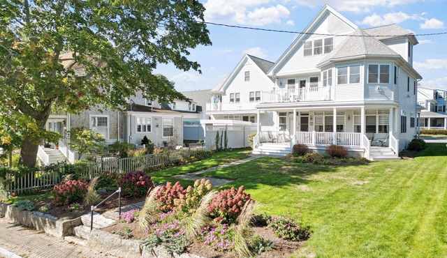BRAND NEW LISTING! Spacious 5BD Beachfront Retreat-Central A/C, Outdoor Shower, Right on Onset Beach