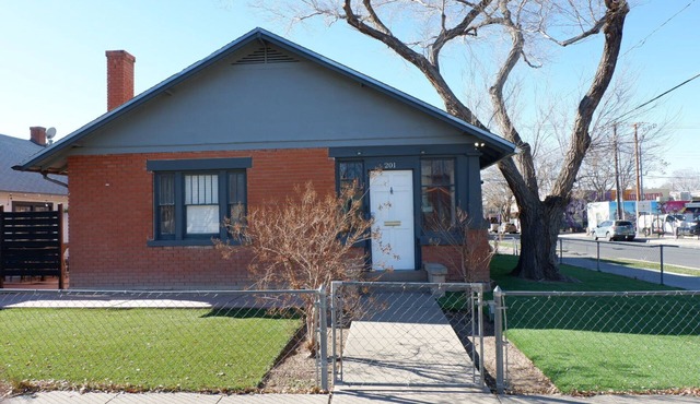 Bricklight District Bungalow - Walkable to UNM in Albuquerque