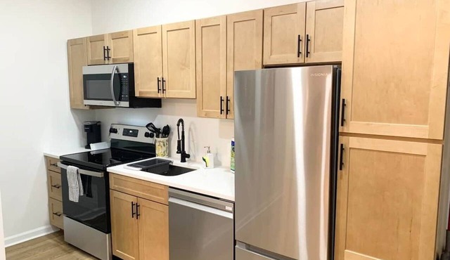 Budget Friendly 2BD/1.5BA apt in Federal Hill in Baltimore
