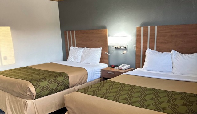 Budget Host Inn Charleston