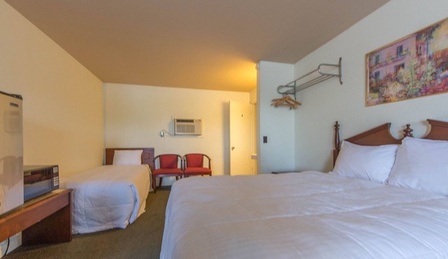 Budget Inn