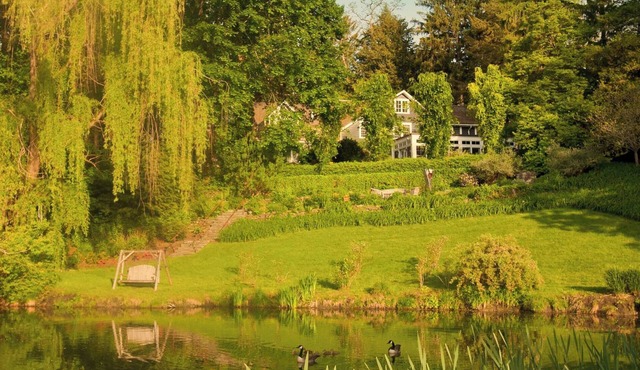 Buttermilk Falls Inn
