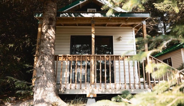 Cabin 3 Lynn View Lodge
