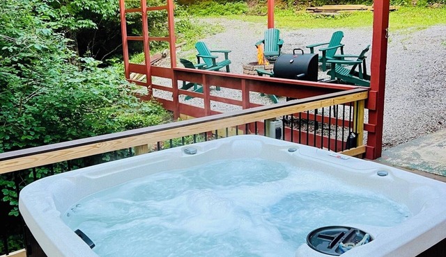 Cabin with Hot tub in Minehaha Springs