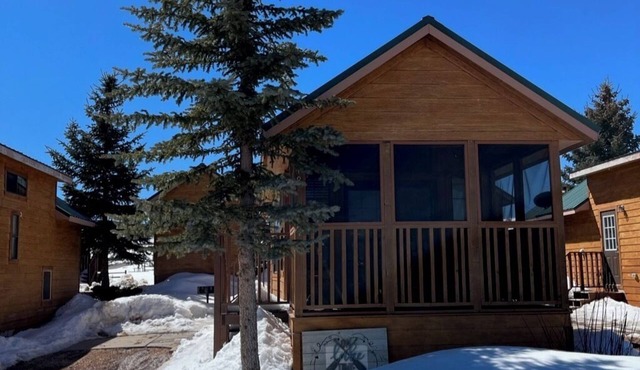 Cabins by Panguitch Lake: Where Rustic Charm Meets Amazing Fishing!