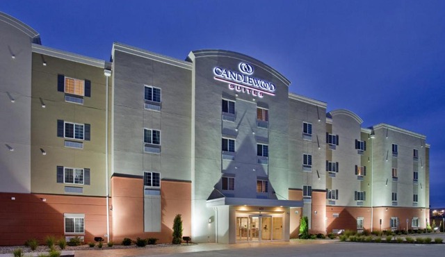 Candlewood Suites Kansas City Northeast by IHG