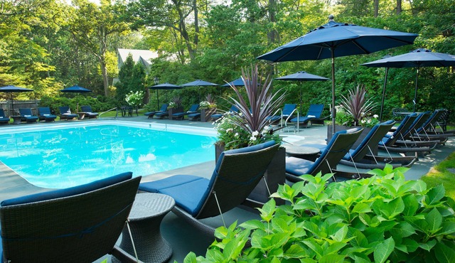 Cape Arundel Inn - Club House