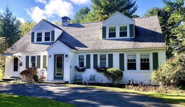 Cape Home In the Beautiful Berkshires - Near Lenox & Bousquet