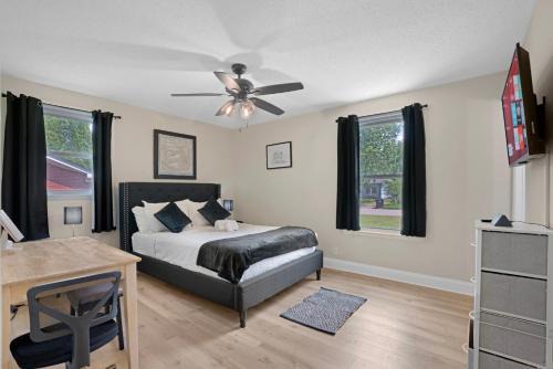 Carbon Ridge 300mbps WiFi - Dog Friendly