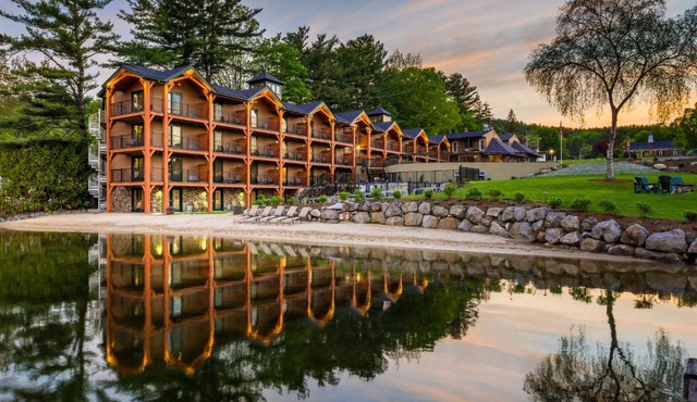 Center Harbor Inn