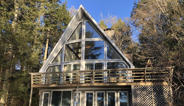 Chalet on the Lake w/dock!