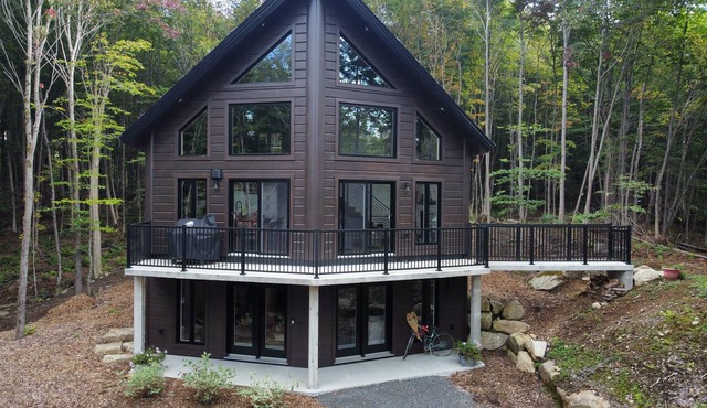Charming cottage for rent in Saint-Adolphe-d'Howard in Saint-Adolphe-d'Howard
